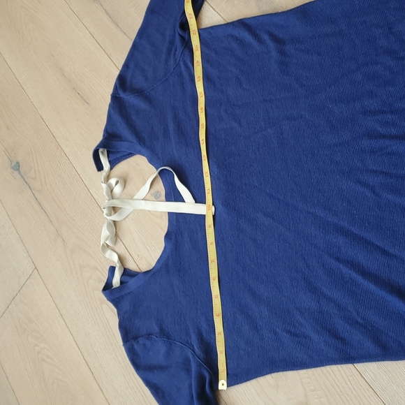 Aritzia Babaton top - Picture 9 of 12